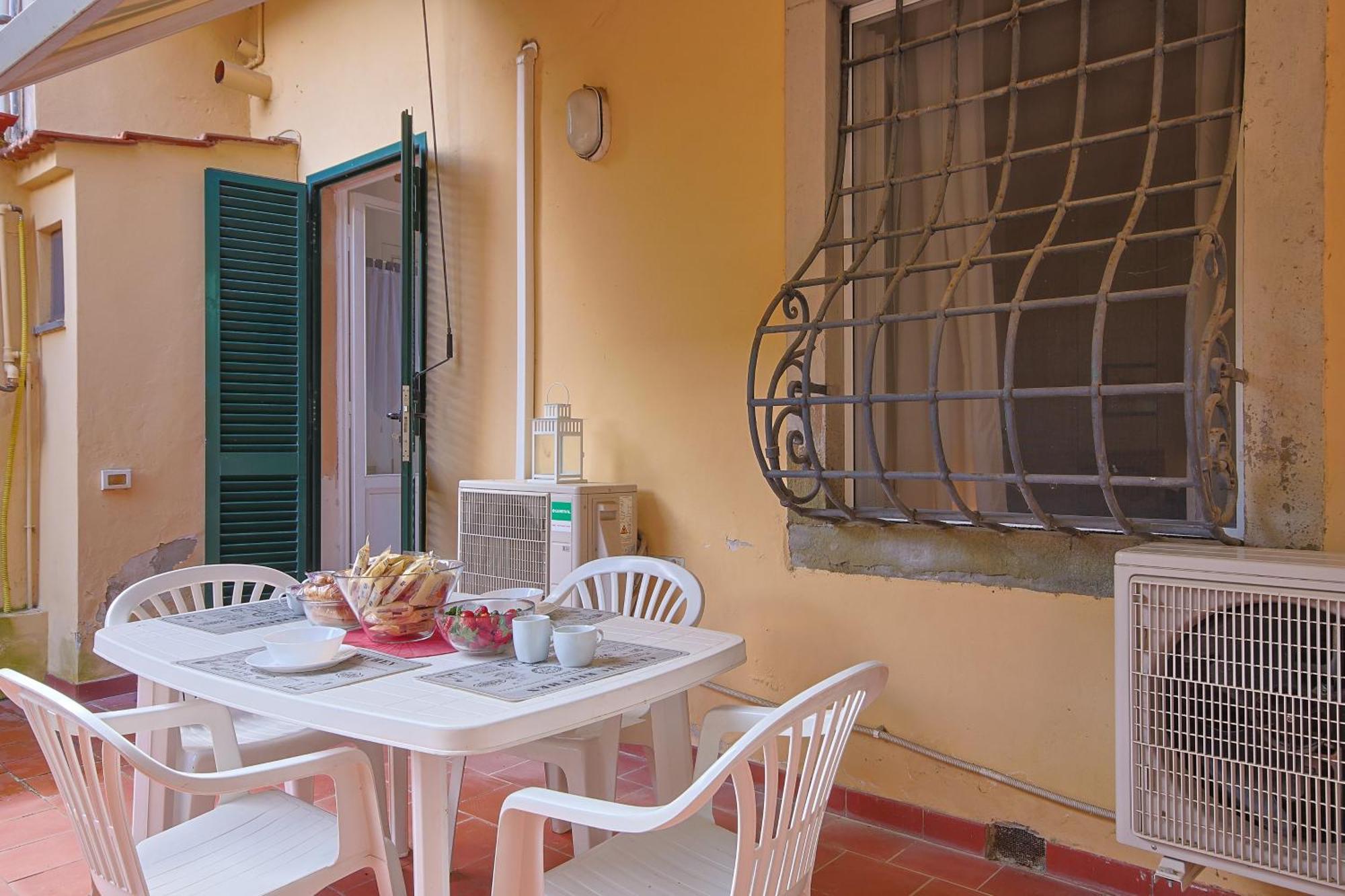 B&B Cristina Garden Pisa Exterior photo